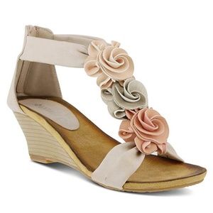 PEACH SPRING STEP WEDGE SANDALS SIZE 39 (8)